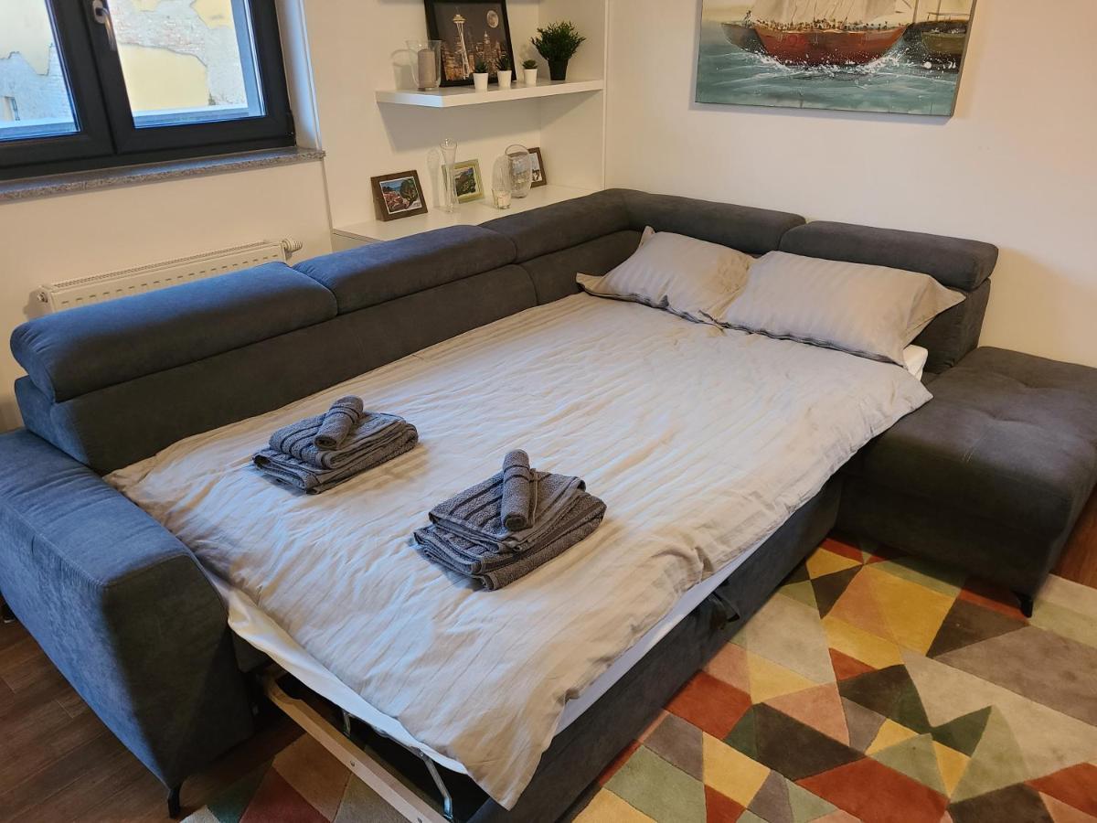 Modern 4-star Luxury - Wfh Ready, Free Parking
